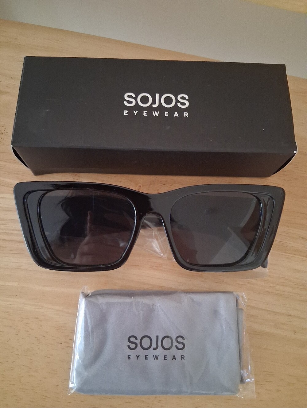 Black Prada-like Trending Sunglasses